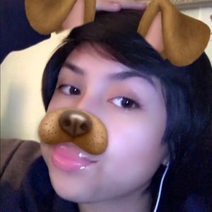 Meet your Posher, Ana